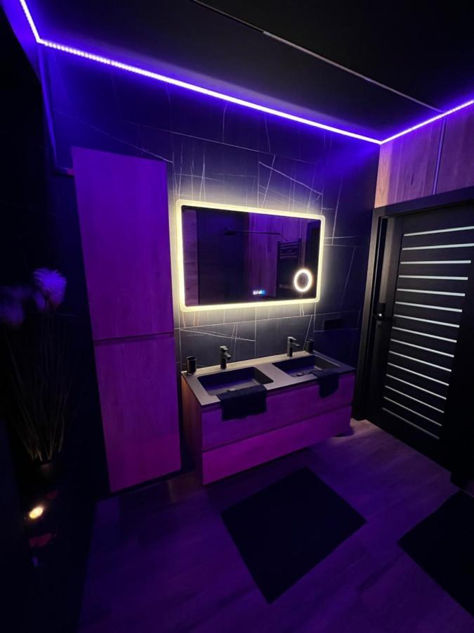 Aux Secrets De Lora, Chambre De Charme Vip Verviers Exteriör bild