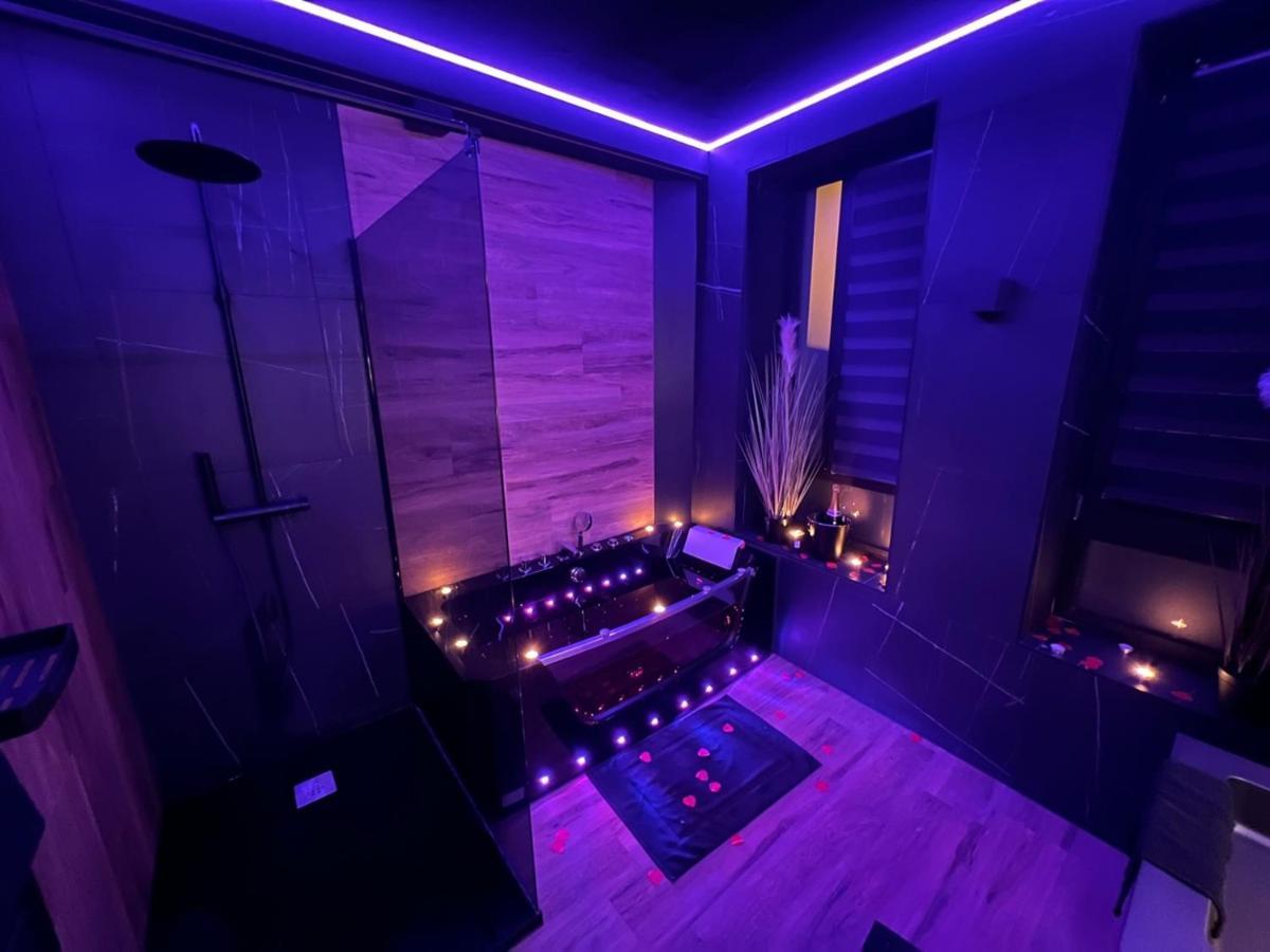 Aux Secrets De Lora, Chambre De Charme Vip Verviers Exteriör bild