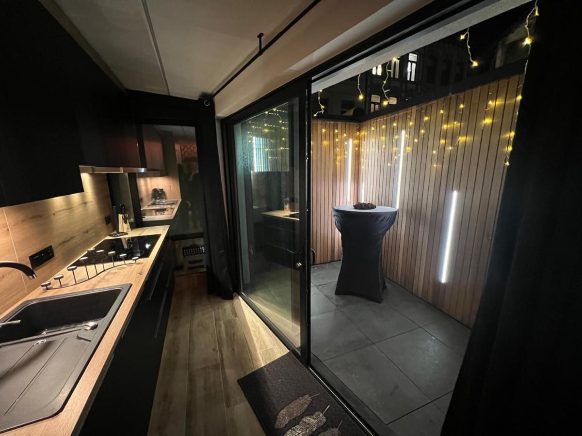 Aux Secrets De Lora, Chambre De Charme Vip Verviers Exteriör bild