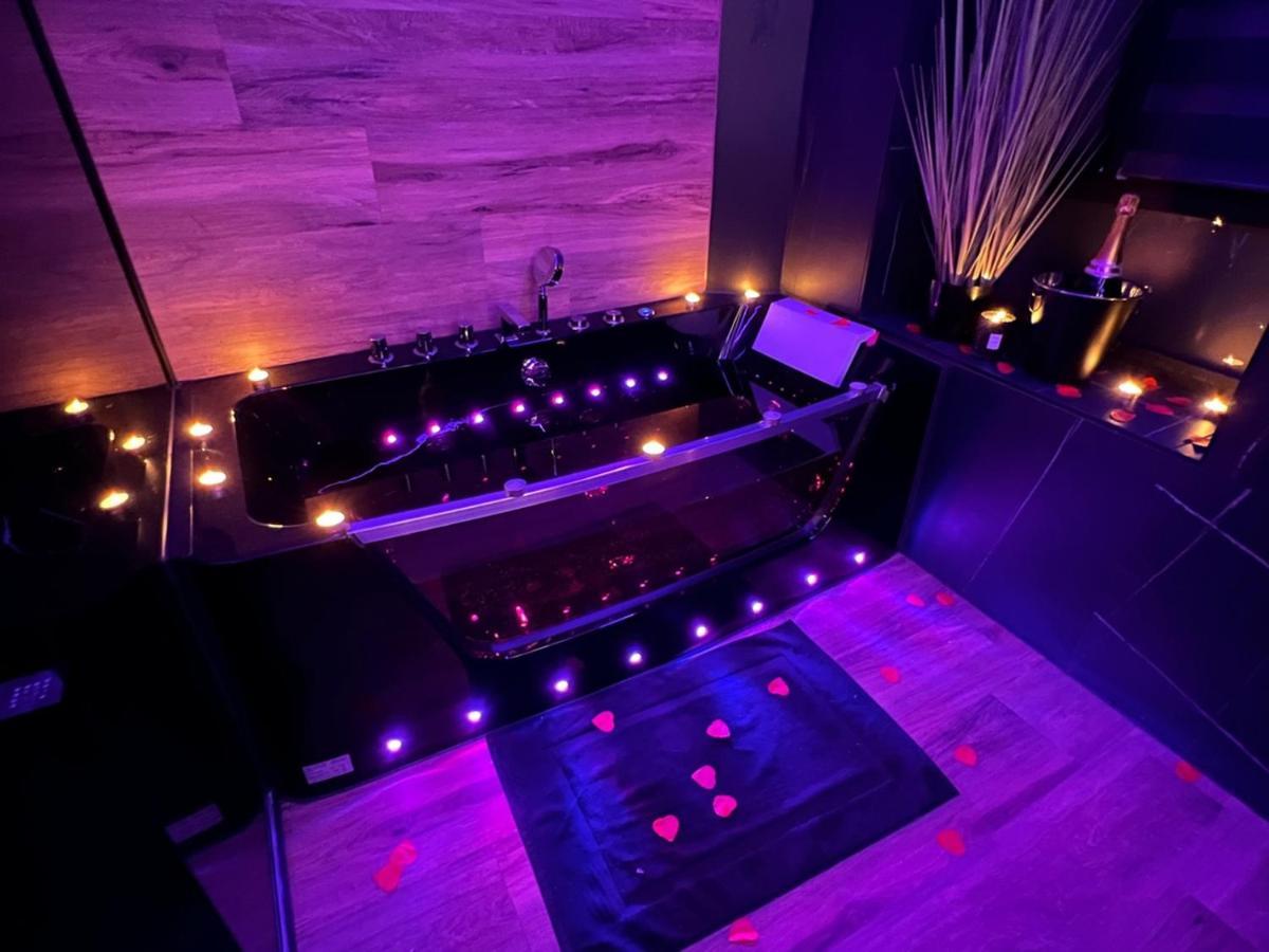 Aux Secrets De Lora, Chambre De Charme Vip Verviers Exteriör bild